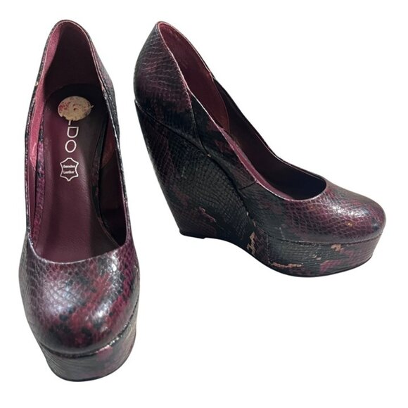 Aldo heels women's 36 US 6 purple leather snake skin platform wedge heels - Picture 1 of 10